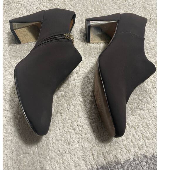 Donald Pliner Women's Size 6 1/2M Side Zip Block Heel booties Dark Brown - Picture 5 of 8